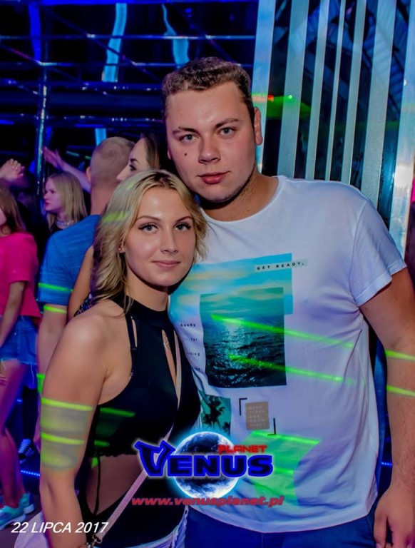 Gorąca noc w klubie Venus Koneck