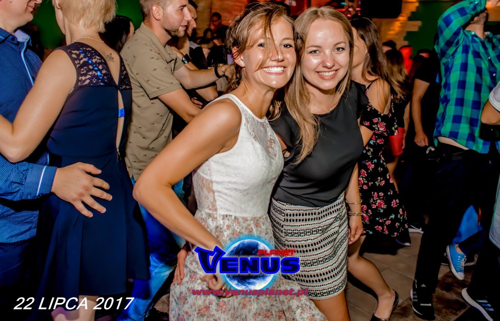 Gorąca noc w klubie Venus Koneck