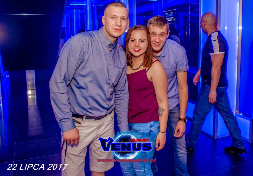 Gorąca noc w klubie Venus Koneck
