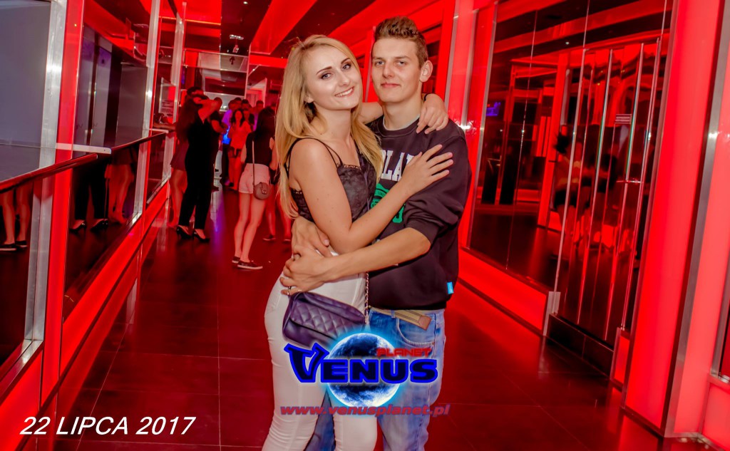 Gorąca noc w klubie Venus Koneck