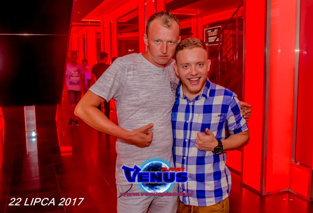 Gorąca noc w klubie Venus Koneck