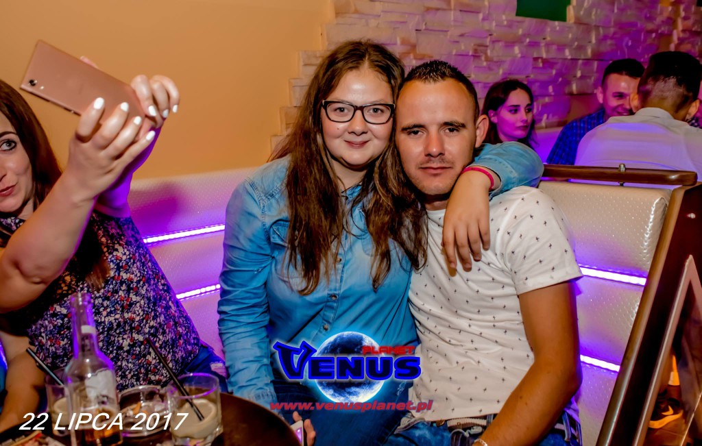 Gorąca noc w klubie Venus Koneck