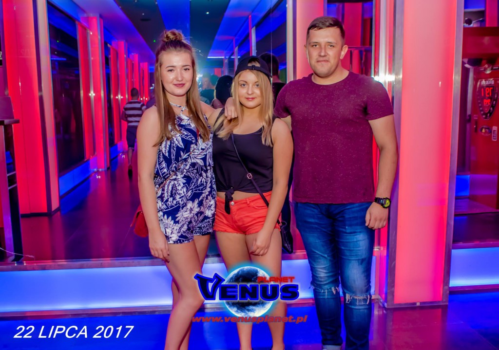 Gorąca noc w klubie Venus Koneck