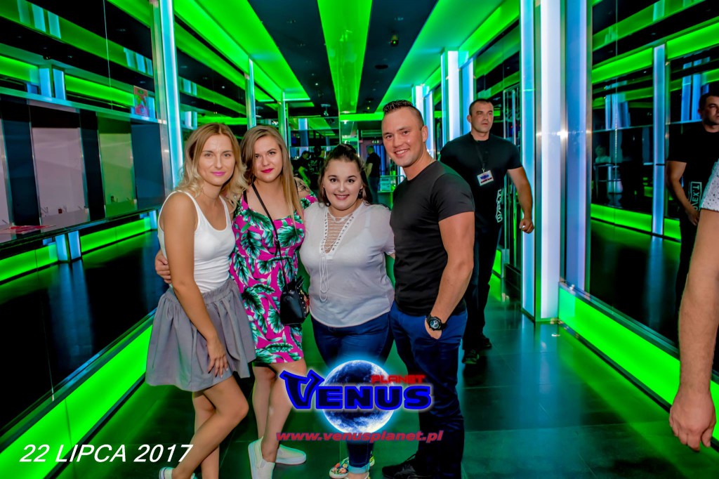 Gorąca noc w klubie Venus Koneck