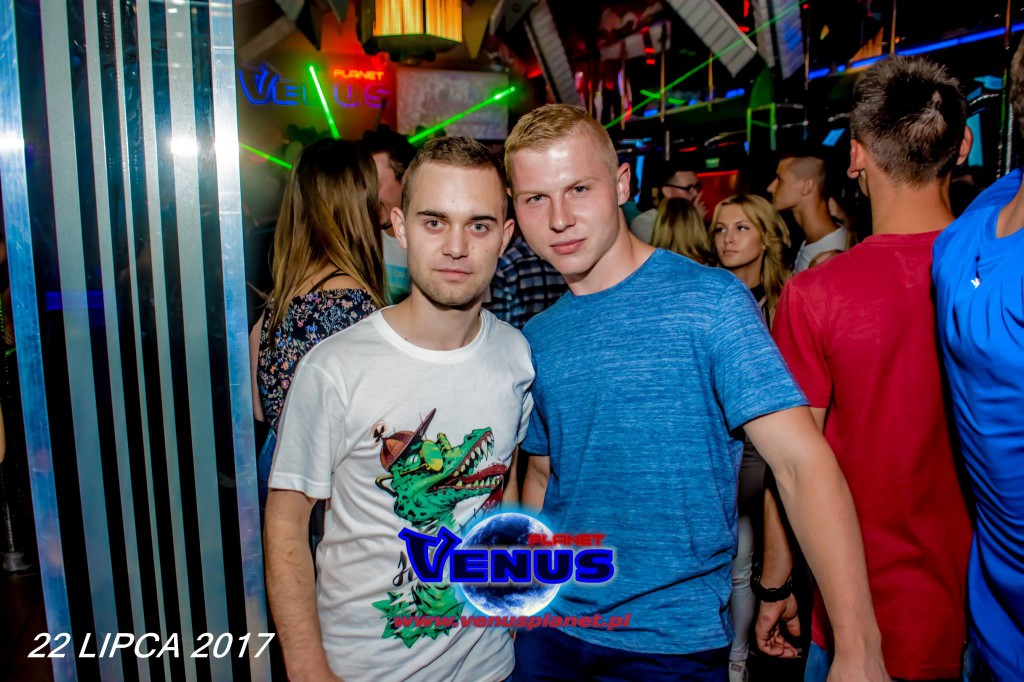 Gorąca noc w klubie Venus Koneck