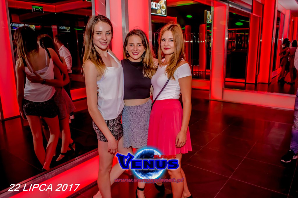 Gorąca noc w klubie Venus Koneck