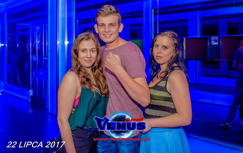 Gorąca noc w klubie Venus Koneck