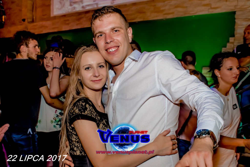 Gorąca noc w klubie Venus Koneck