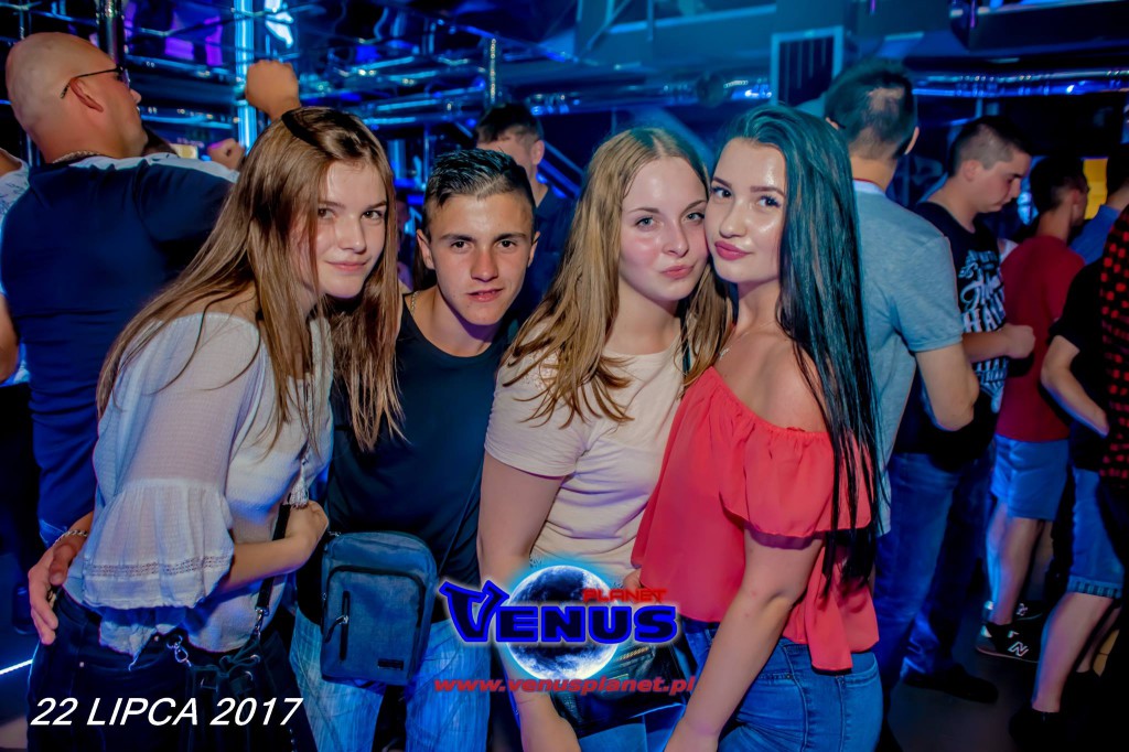 Gorąca noc w klubie Venus Koneck