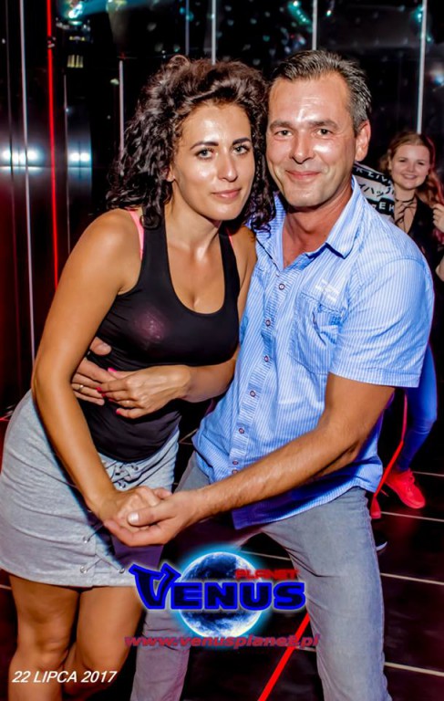 Gorąca noc w klubie Venus Koneck