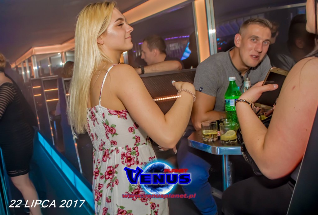 Gorąca noc w klubie Venus Koneck