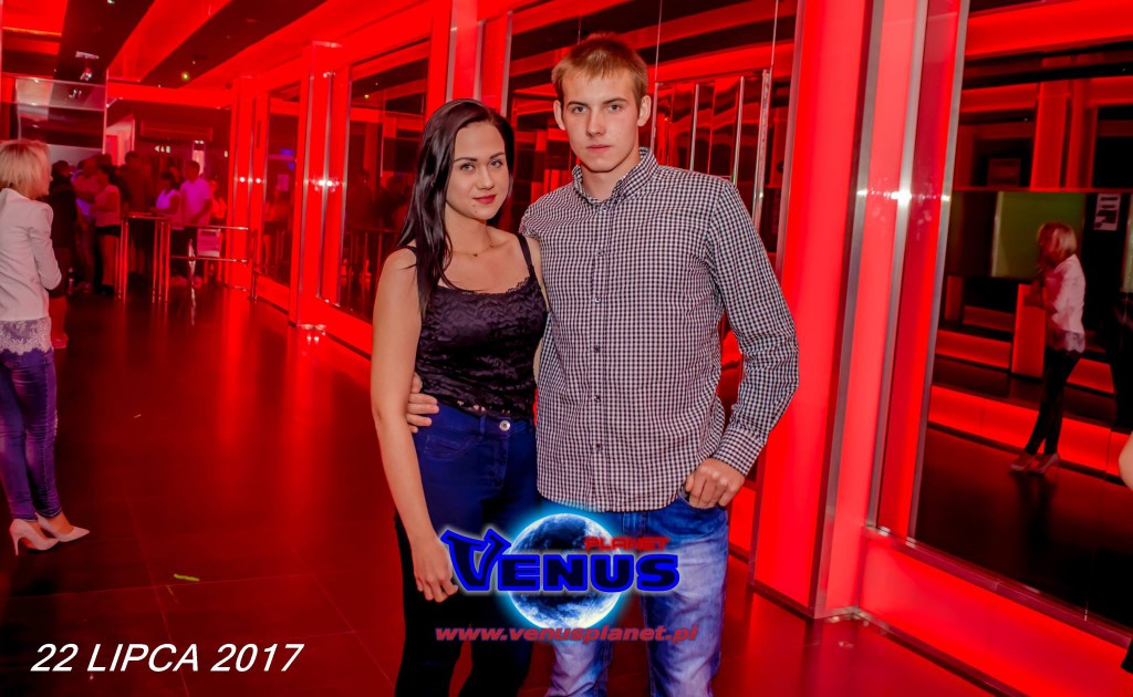 Gorąca noc w klubie Venus Koneck