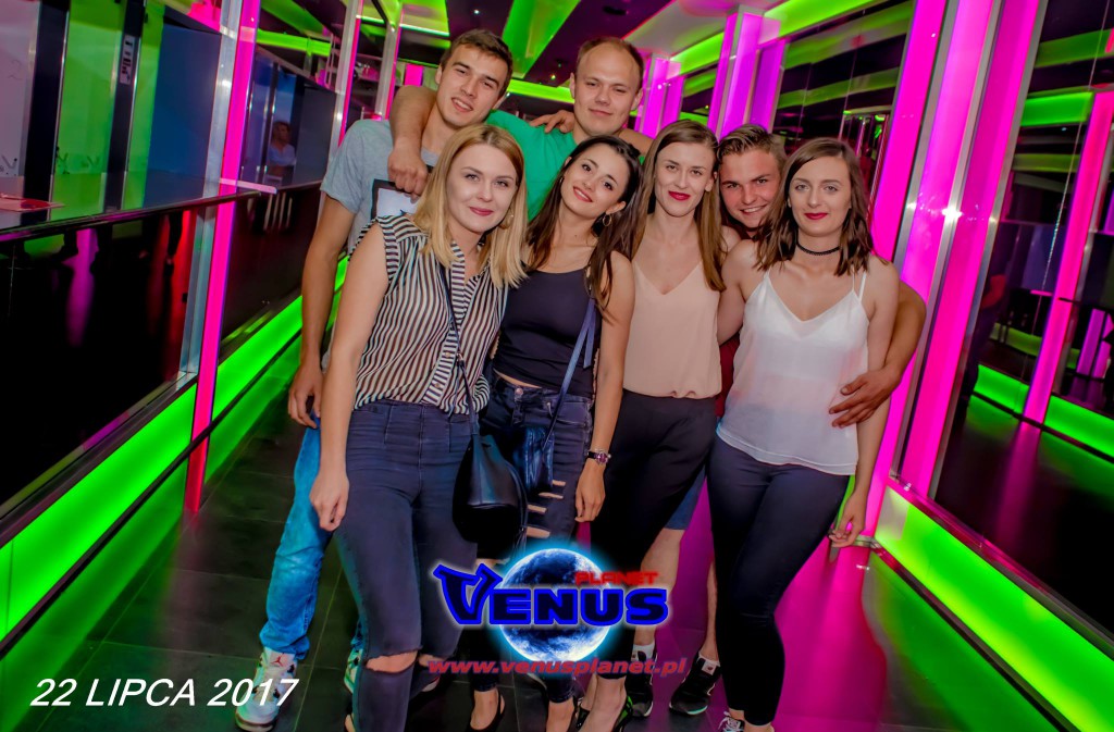 Gorąca noc w klubie Venus Koneck