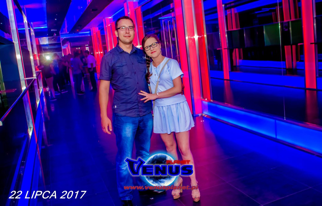 Gorąca noc w klubie Venus Koneck