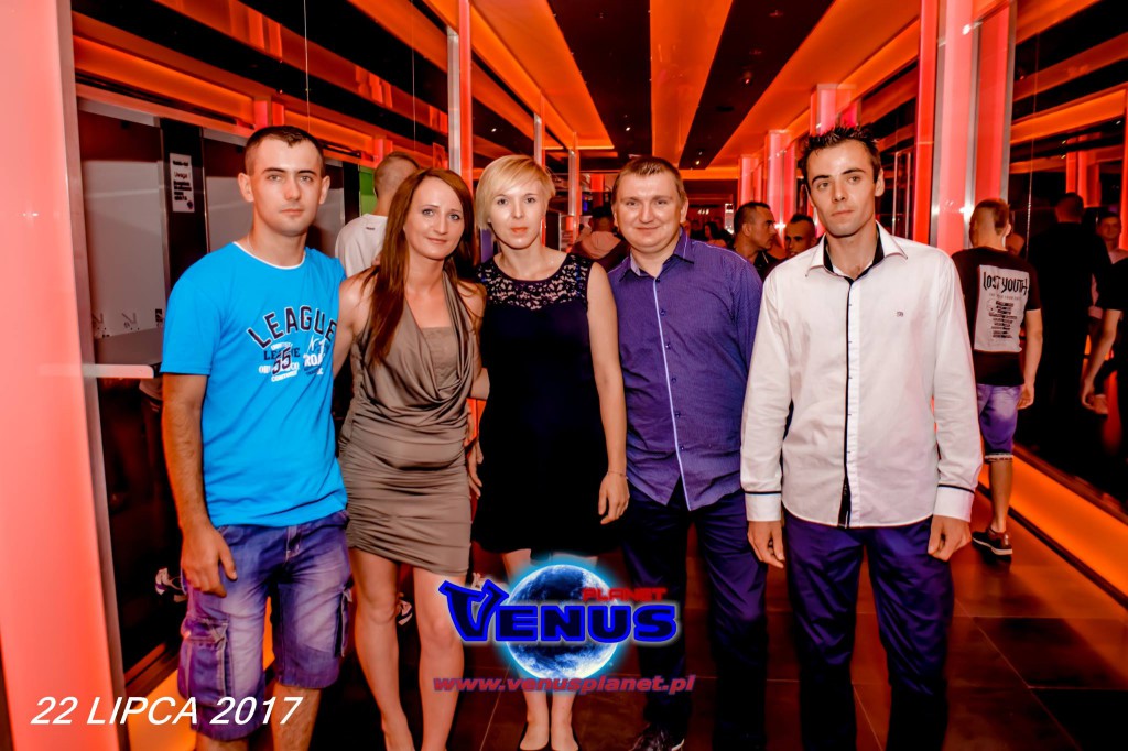Gorąca noc w klubie Venus Koneck