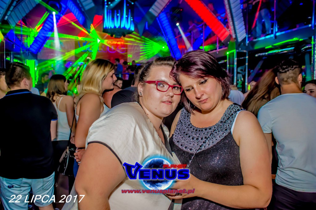 Gorąca noc w klubie Venus Koneck