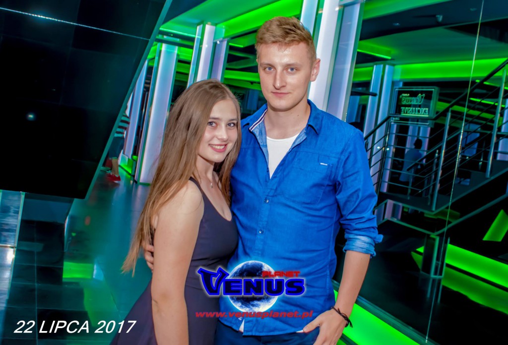 Gorąca noc w klubie Venus Koneck