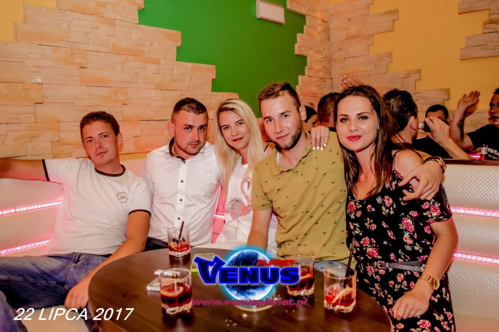 Gorąca noc w klubie Venus Koneck