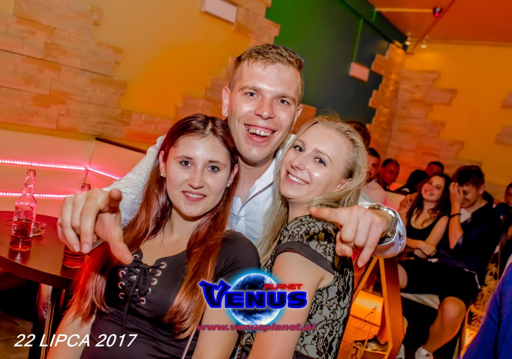 Gorąca noc w klubie Venus Koneck