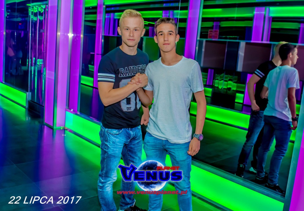 Gorąca noc w klubie Venus Koneck