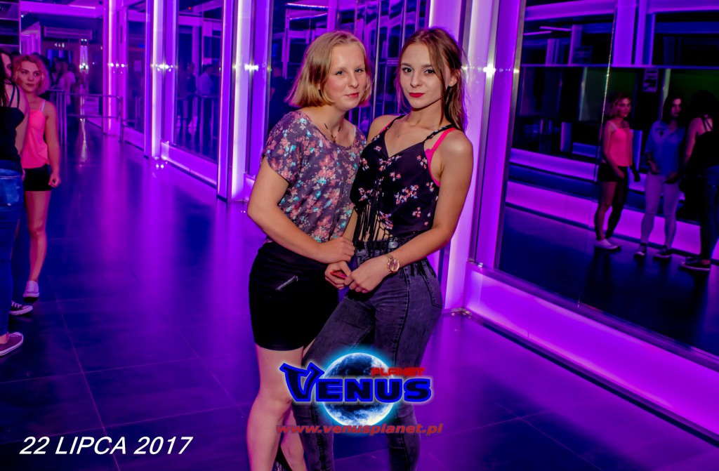 Gorąca noc w klubie Venus Koneck