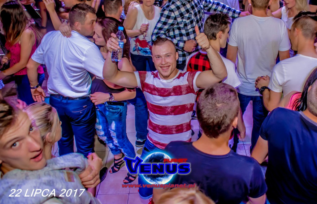 Gorąca noc w klubie Venus Koneck