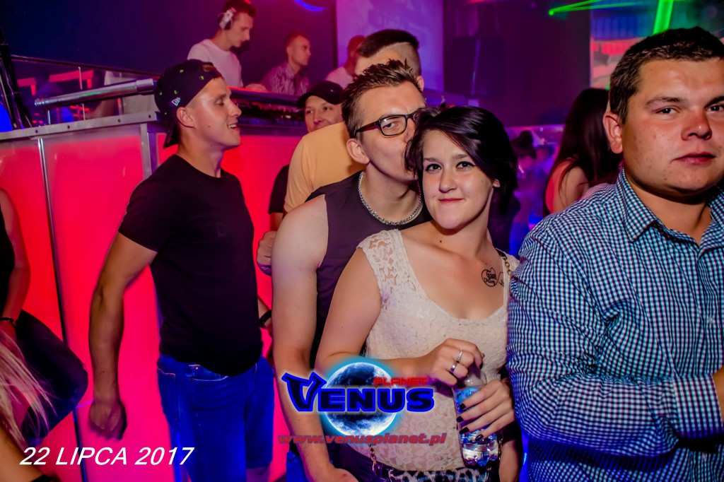 Gorąca noc w klubie Venus Koneck