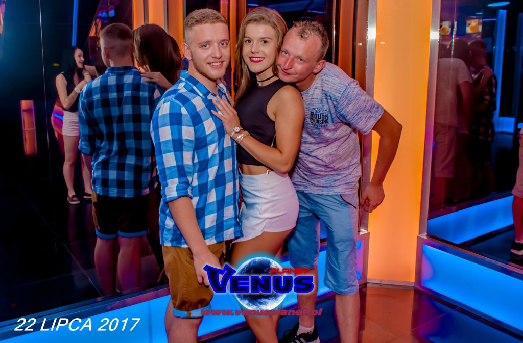 Gorąca noc w klubie Venus Koneck