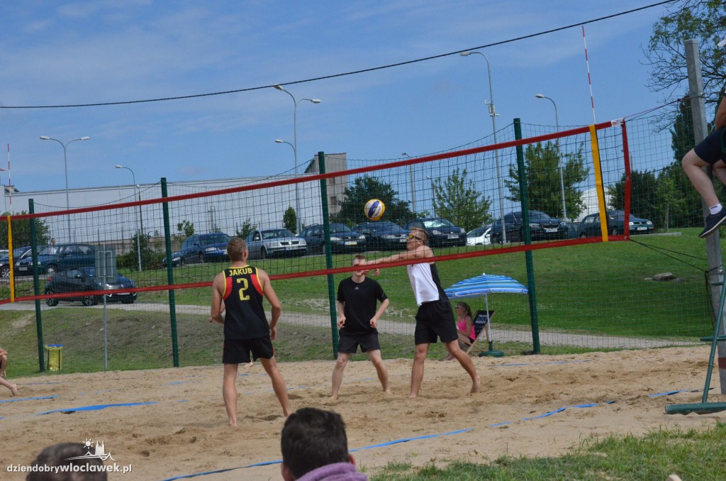 Turniej siatkówki plażowej