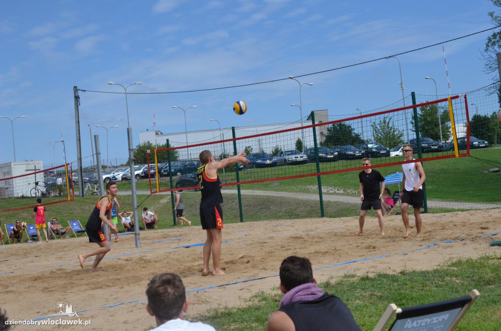 Turniej siatkówki plażowej