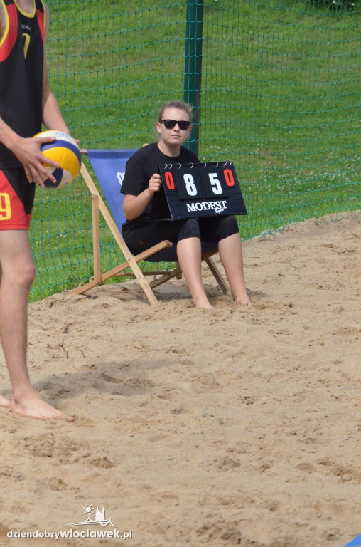 Turniej siatkówki plażowej