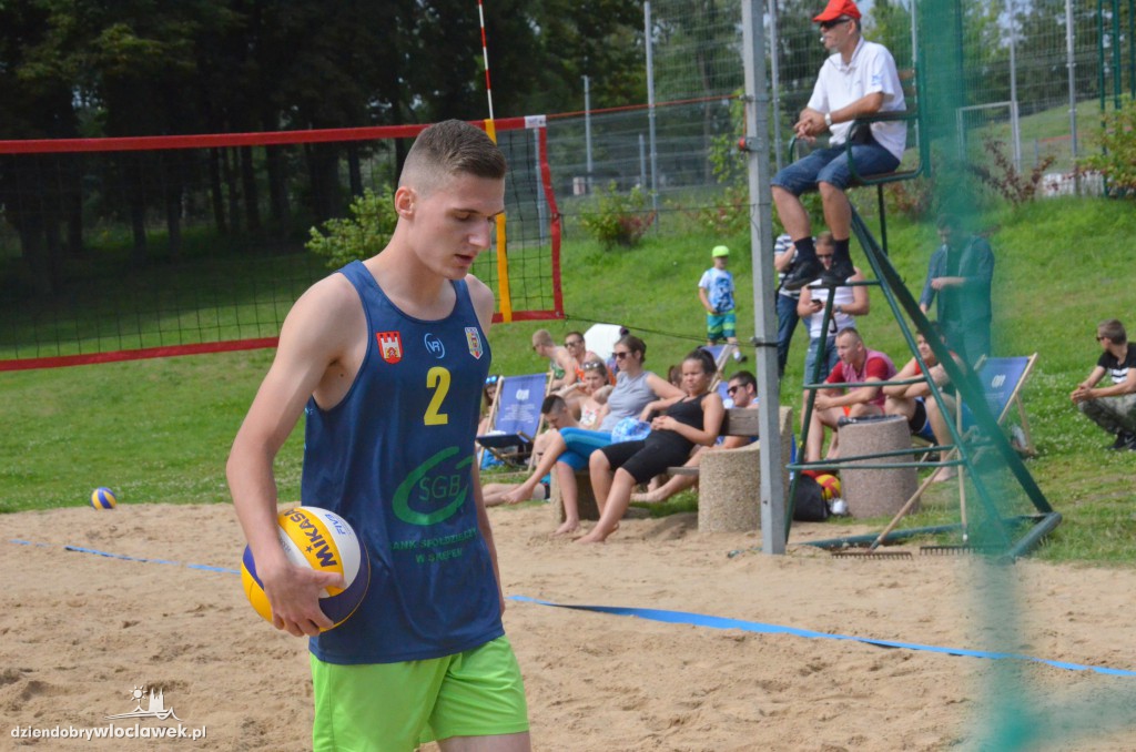 Turniej siatkówki plażowej