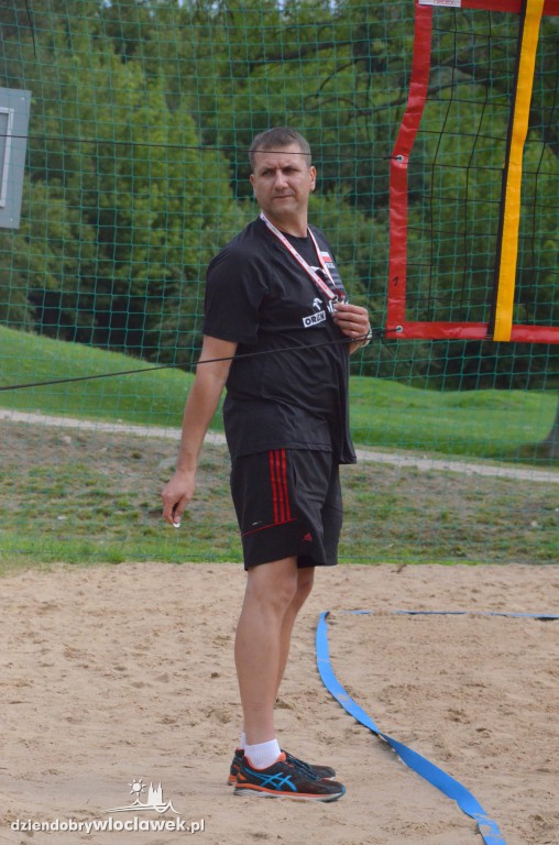 Turniej siatkówki plażowej