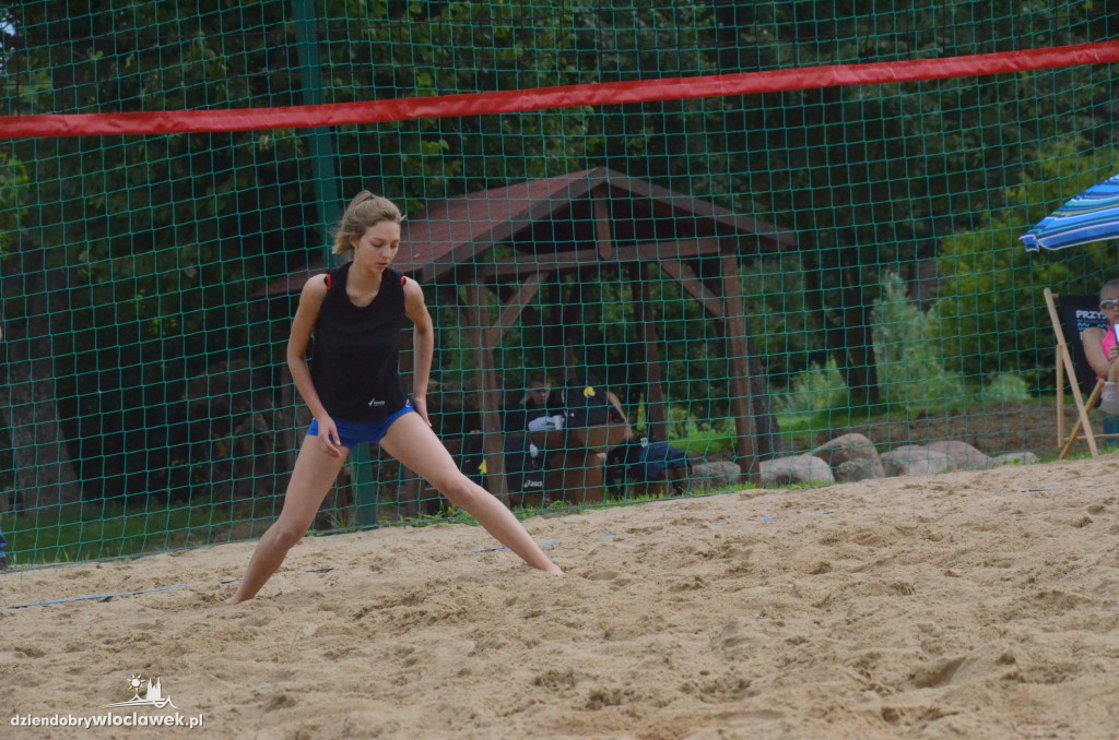 Turniej siatkówki plażowej