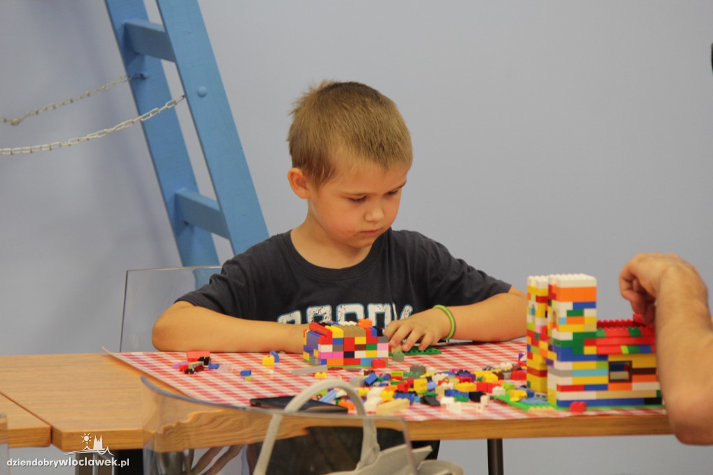 Budowanie Włocławka z klocków LEGO