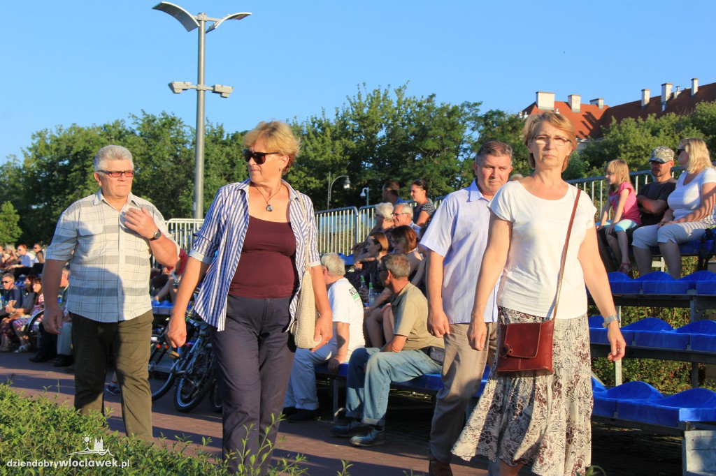 De Bobers na scenie wodnej we Włocławku