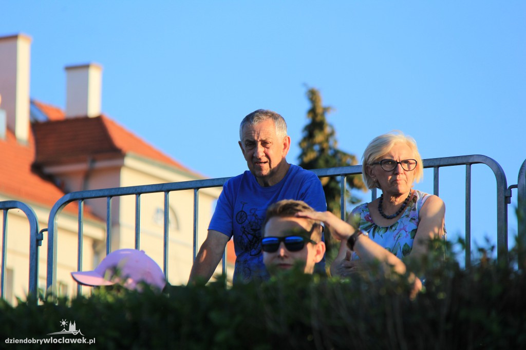 De Bobers na scenie wodnej we Włocławku