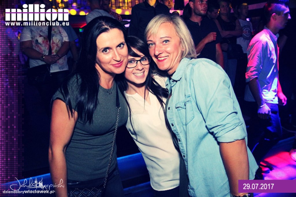 Sobotnia noc w Millionie