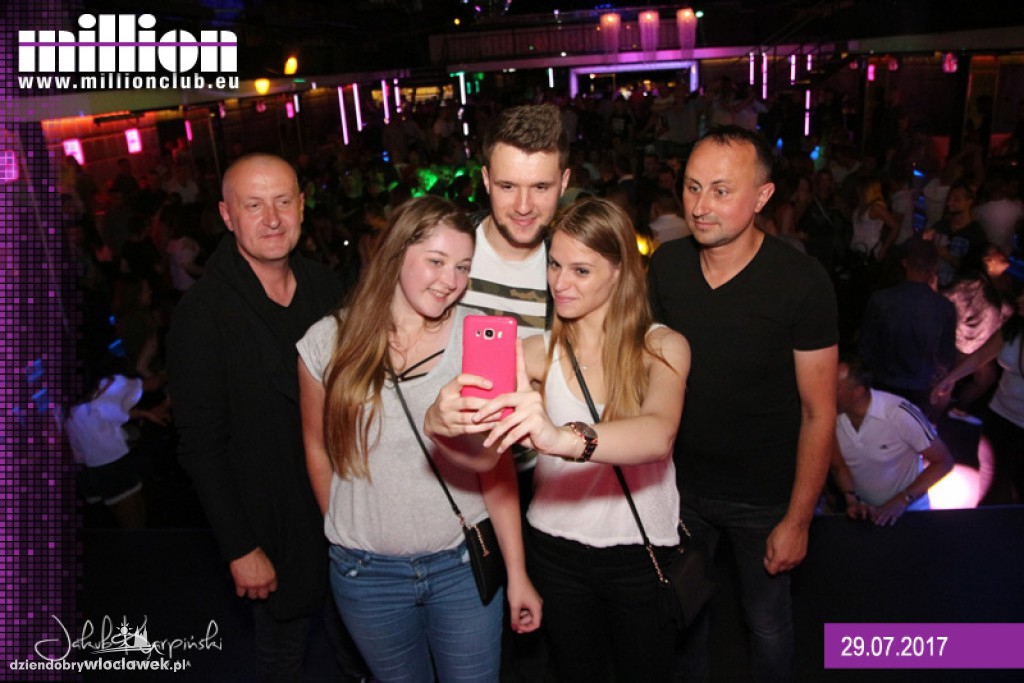 Sobotnia noc w Millionie