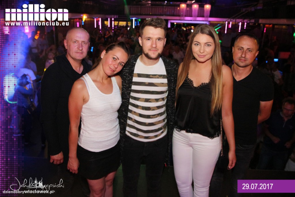 Sobotnia noc w Millionie