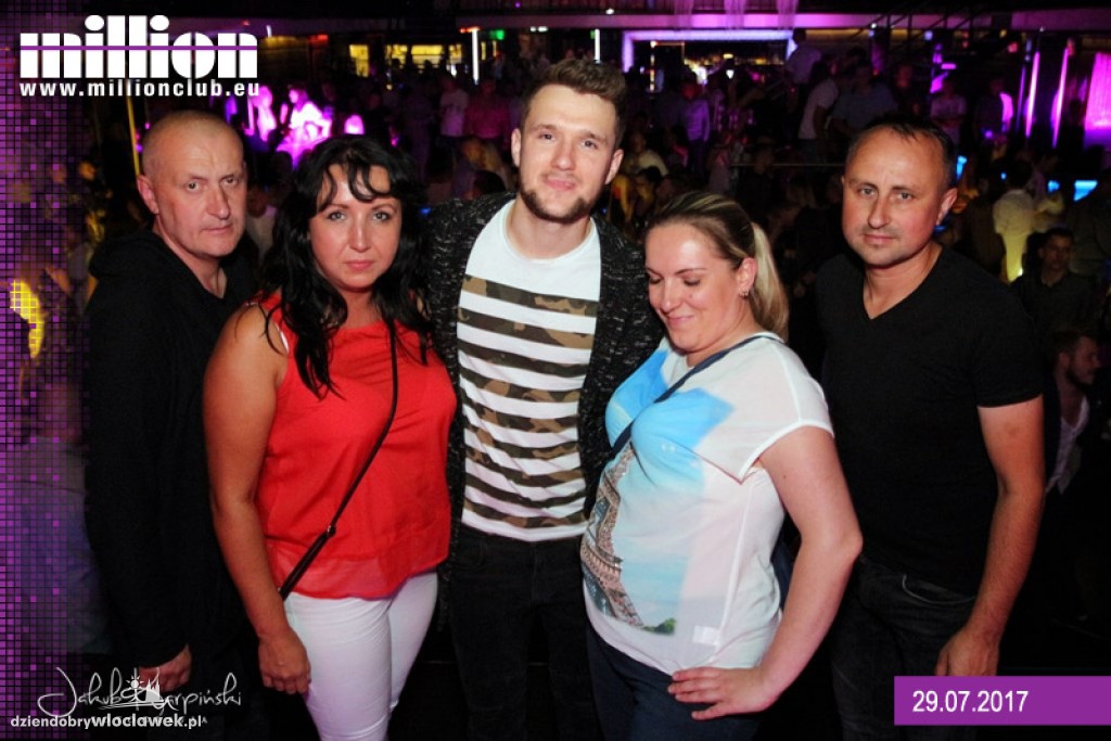 Sobotnia noc w Millionie
