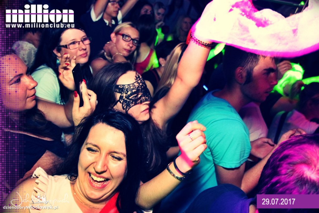 Sobotnia noc w Millionie