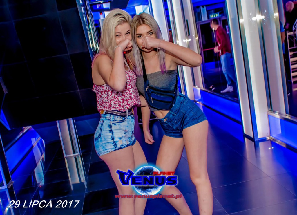 Szalona impreza w klubie Venus