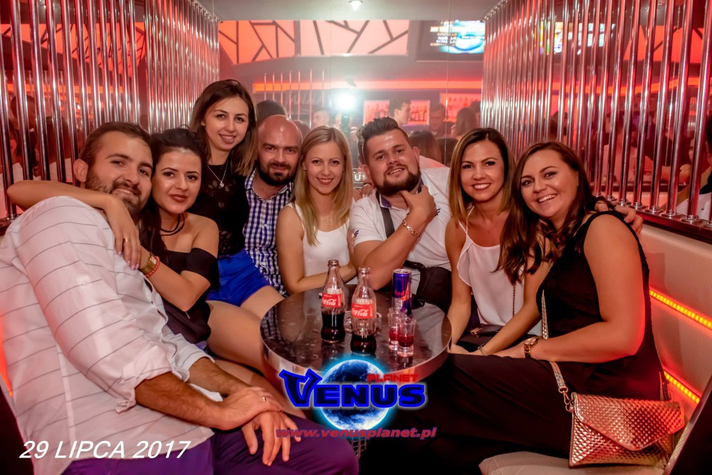 Szalona impreza w klubie Venus