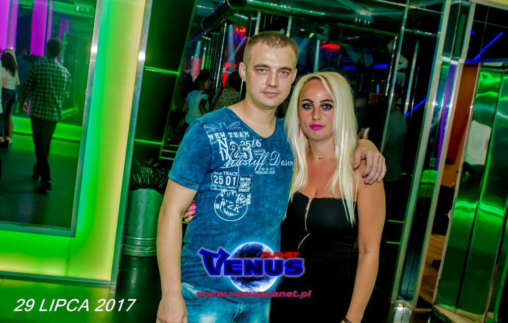Szalona impreza w klubie Venus