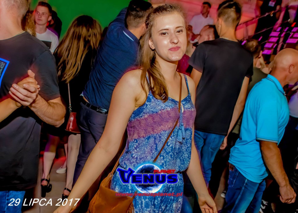 Szalona impreza w klubie Venus