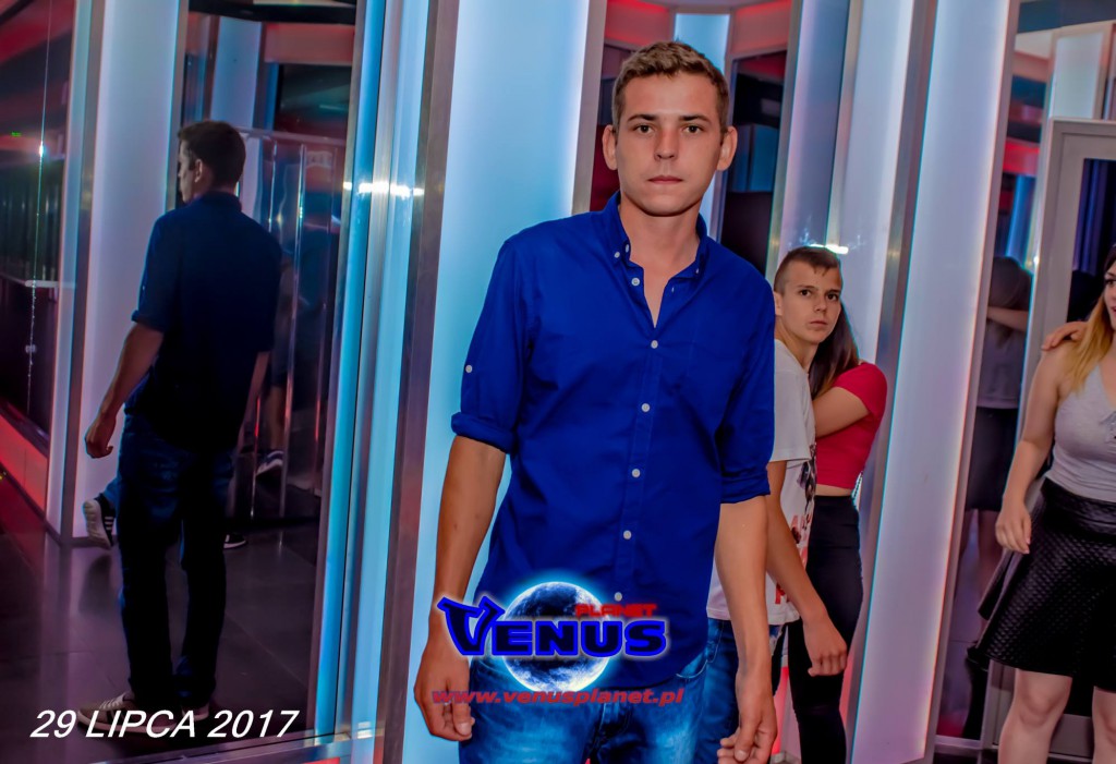 Szalona impreza w klubie Venus