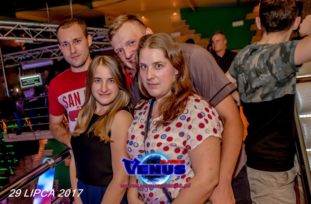 Szalona impreza w klubie Venus