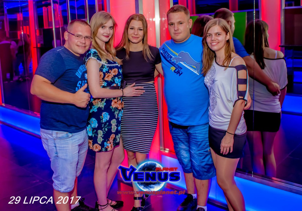 Szalona impreza w klubie Venus