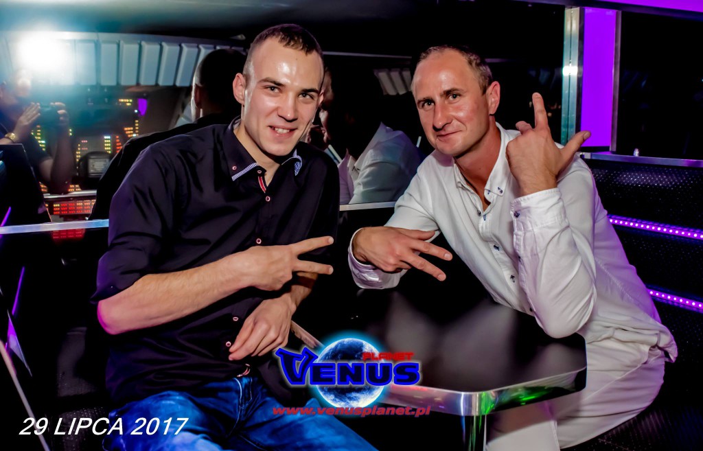 Szalona impreza w klubie Venus